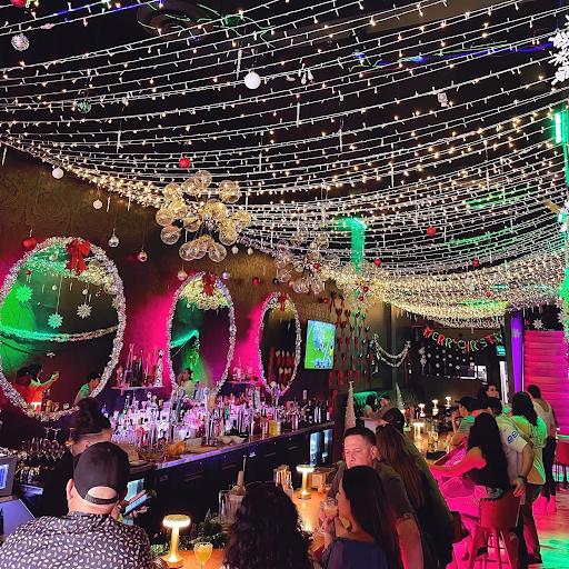 The Lobby Cocktail Lounge & Kitchen