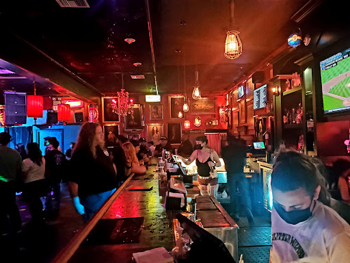 Alex's Bar