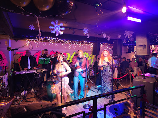 BANDOLERA RESTAURANTE Y DISCOTECA