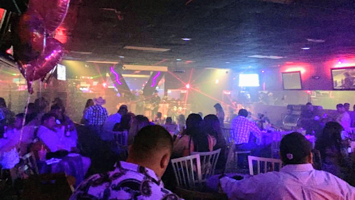 Toro Lounge