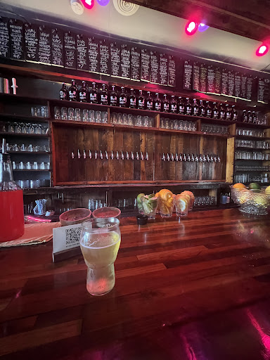 Alulu Brewery and Pub