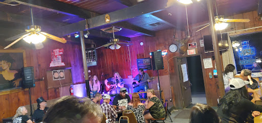 Arlie's Club