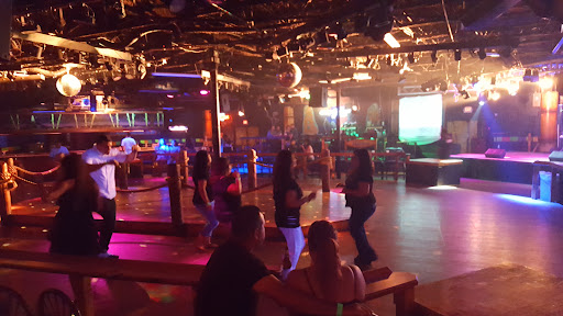 Soundcheck, EL Volcan, Desperados