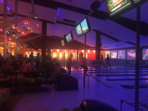 Bowlero Doral