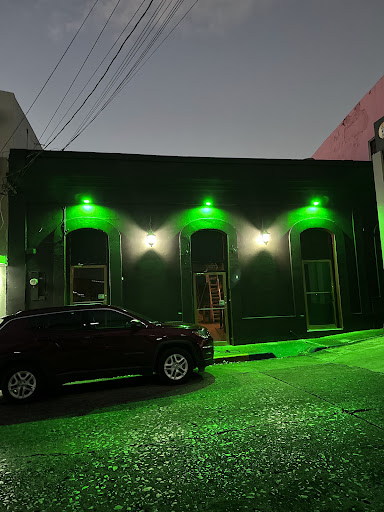 THE CROW GASTRO LOUNGE