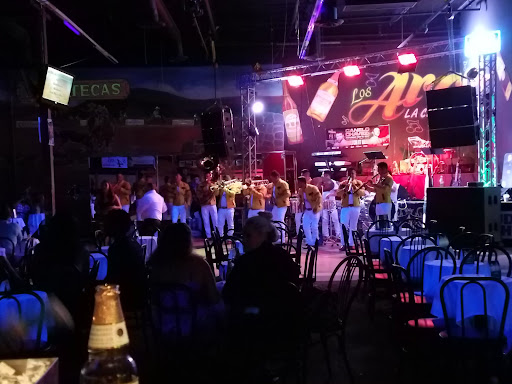 Los Arcos Night Club & Restaurant