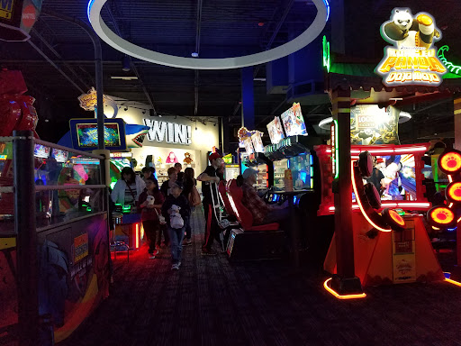 Dave & Buster's Fresno