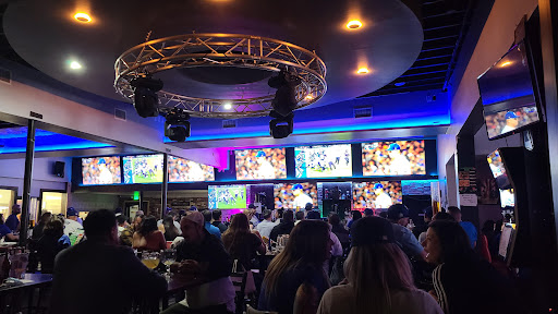 Iguana's Sports Club