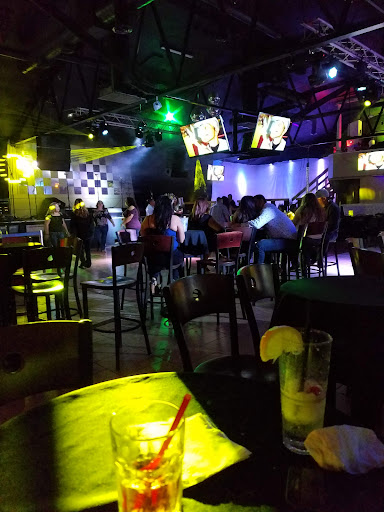 El Palacio Night Club