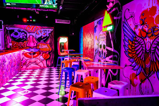Sr.Sereno Chill Bar