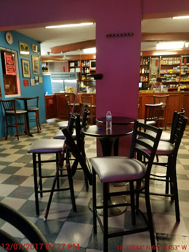 El Nuevo Beemer's Pub and Grill