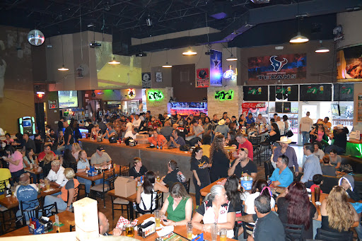 Woodreaux's Bar & Grill