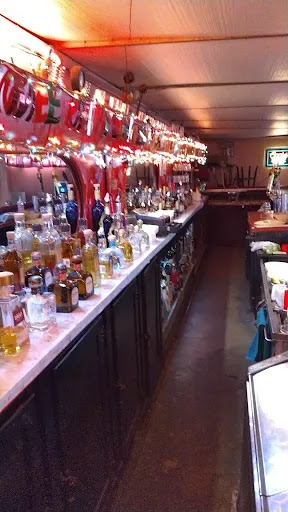 Nadeau Cafe
