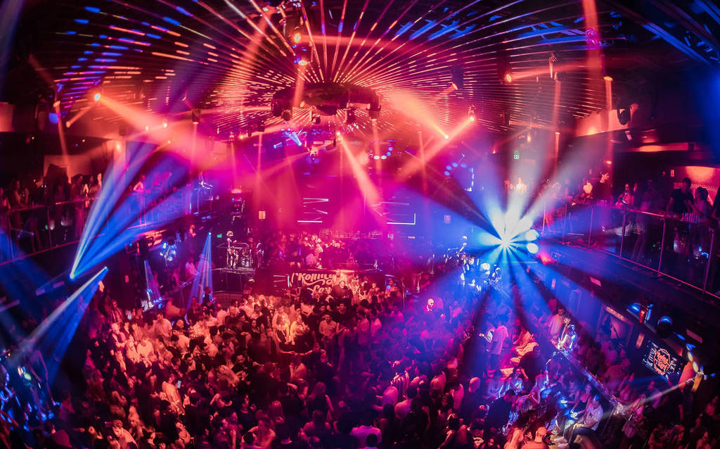 Mejores Discotecas en Tamiami Florida: Guía para Bailar y Disfrutar la Noche